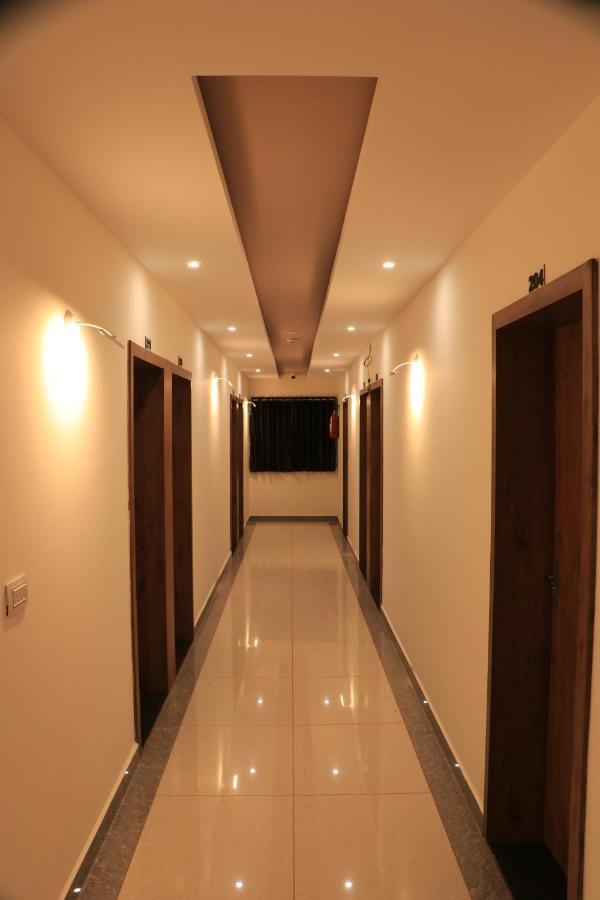 Hotel Viraj Residency Bhuj Eksteriør bilde